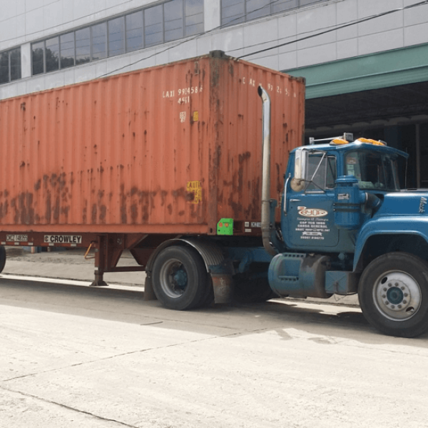 Transportación de mercancía (Camión)